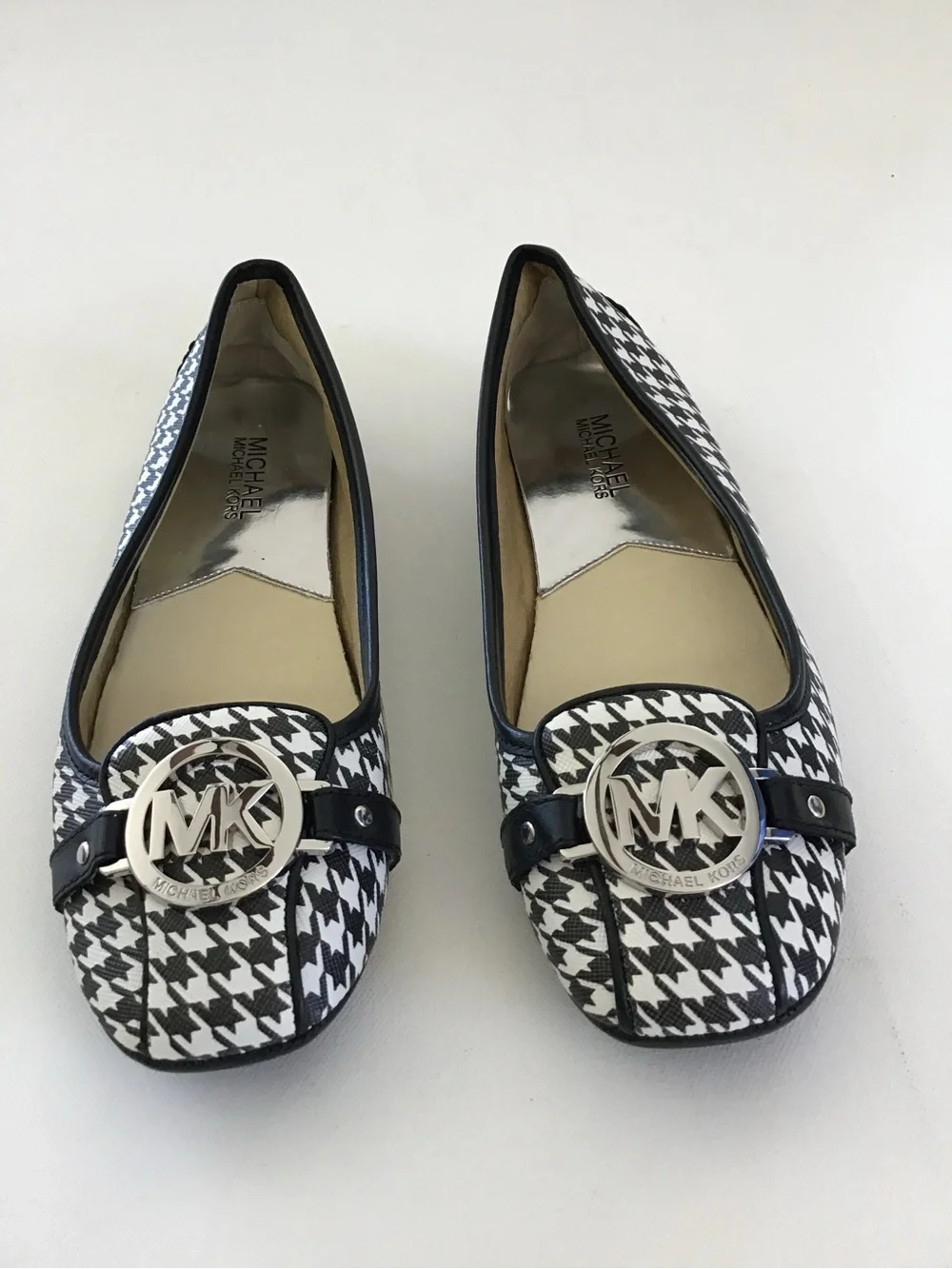 Michael Kors Fulton Moc Flats Black White Houndstooth Logo Ballet Shoes Size 8M - Picture 2 of 10